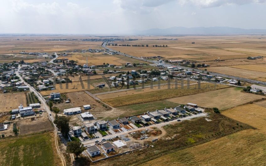 GAZİMAĞUSA – KORKUTELİNDE SATILIK 3+1 VİLLALAR