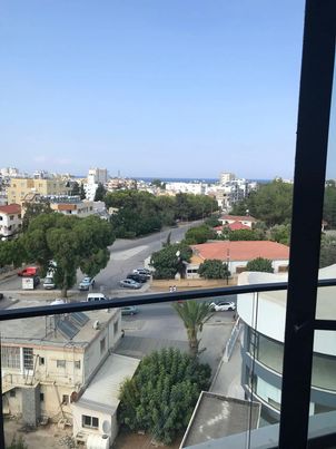 GAZİMAĞUSA SAKARYA’ DA SATILIK 1+1 EŞYALI DAİRE